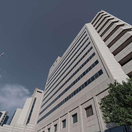 Moevenpick Hotel Tashkent Exterior foto