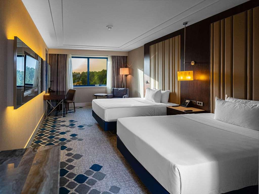 Moevenpick Hotel Tashkent Quarto foto